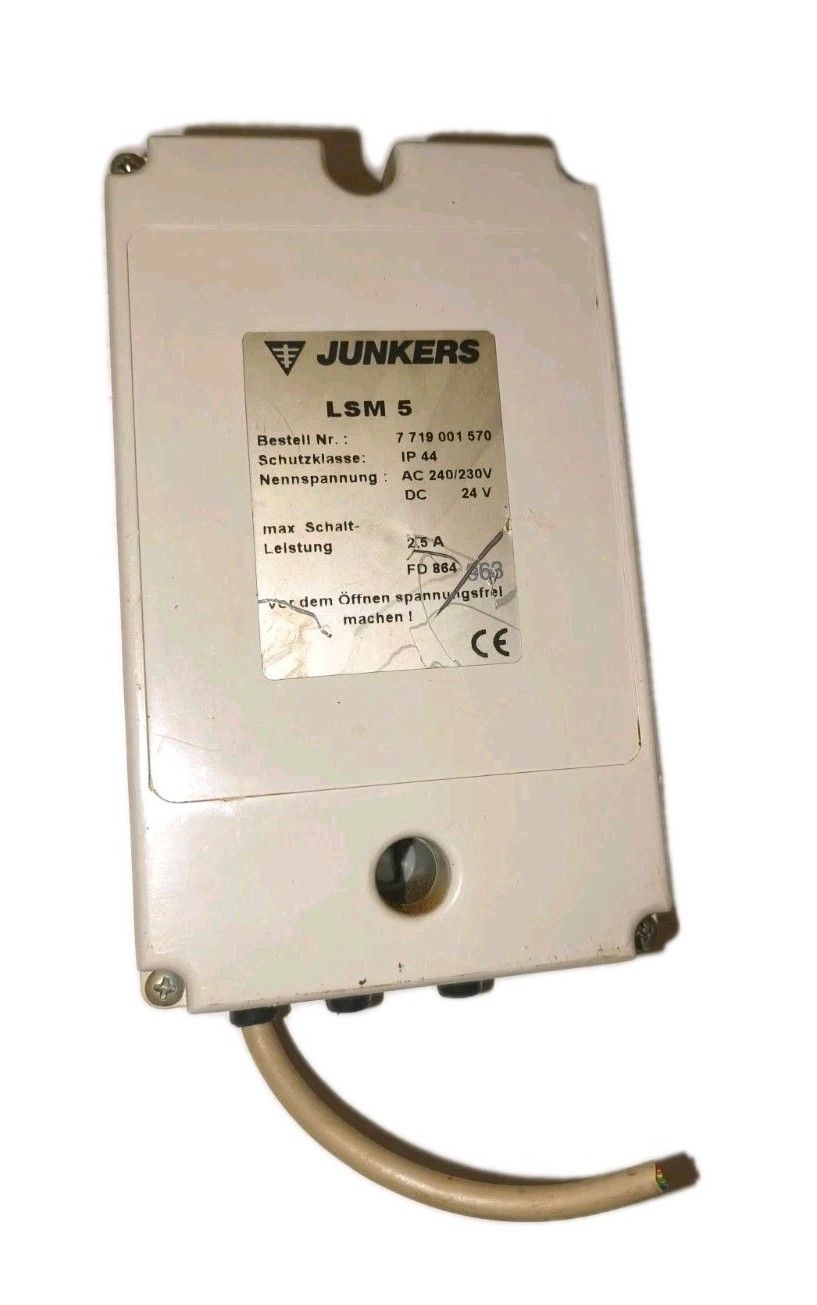 Junkers LSM 5 ventilátor kapcsolómodul (7719001570)